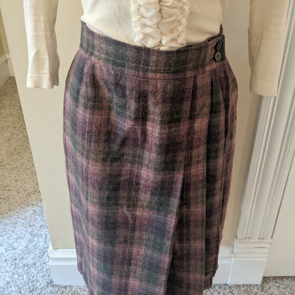 Vintage Yves Saint Laurent tricot plaid wool skirt - Picture 3 of 10